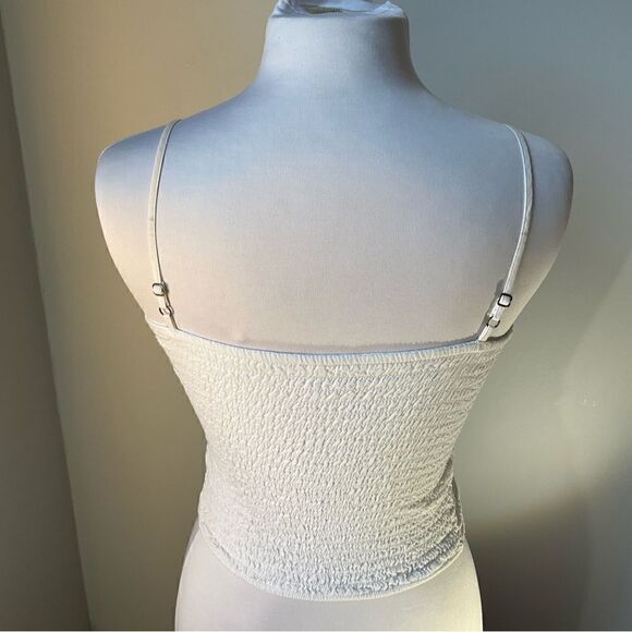 Abercrombie Kids White Eyelet Spagetti Strap Tank. Size 12 - Picture 3 of 11